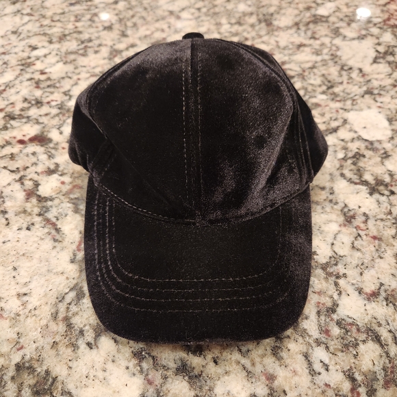 Express Accessories - Express Black Velvet Adjustable Cap